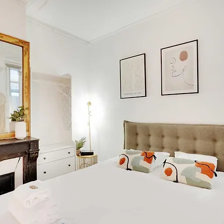 Cozy Studio 2p Next To Place De La Concorde Апартаменты Париж
